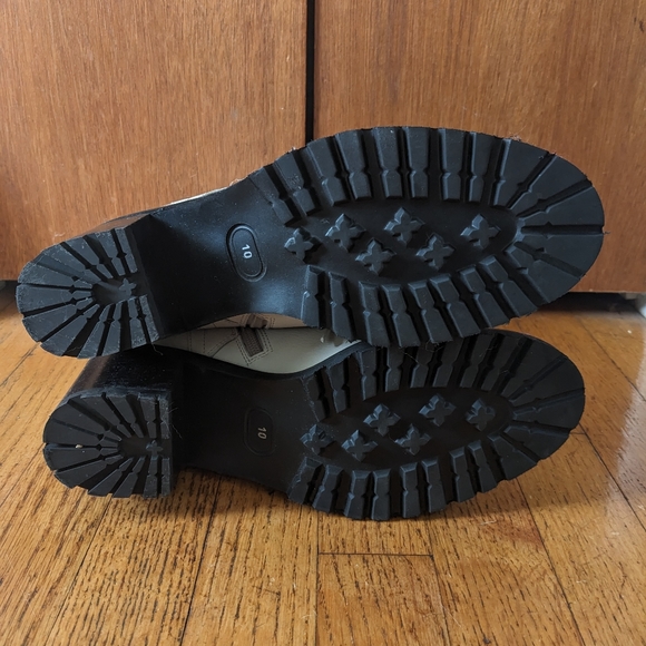 Seychelles Irresistible Lace Up Boots - Picture 3 of 4